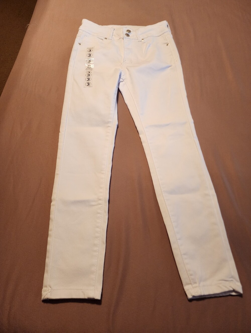 NEW Soho Apparel Jeans Sz 3